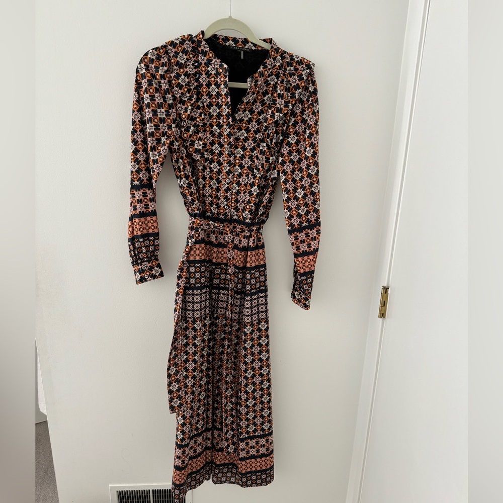 Caballero brand. Beautiful long dress. Lined